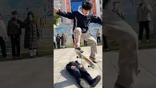 That's amazing and admirable.😎#performance #hiphop #dance #funny #fyp#viral #viralvideo