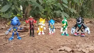 Tree Hunt by Big Canal: Found Sonic & Friends/Tails/Jet/Werehog Figures in Irrigation Overhangs!