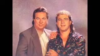 Alcino Alves & Rossi - Quando a Saudade Aperta