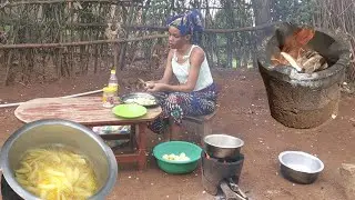 African village life Cooking Spaghetti & Crispy Vegetable Chips in Our African Village Kitchen 🍝🌿
