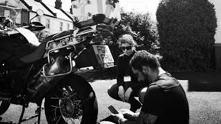 Tyre Repair For Beginners [BMW R1200GS Adventure]