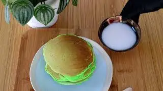 Pandan Pancakes with Coconut Sauce