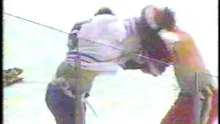 Mike Keane #25 vs Darren Parsons #6 WHL Nov 14/86