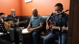 Titi Raha et Riana Rakoto - Cover - 