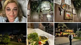 Влог с юга🐬Кафе Ривер и вечерняя набережная реки ПСЕЗУАПСЕ #лазаревское #море #еда 