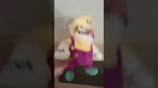 Wario sings in the shower