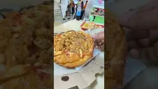 Tried this Amazing Pasta Pizza from Dominos🤤😍 | theySee Shorts | #shorts #youtubeshorts 🍕❤️