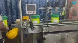 Automatic 10 Nozzle Pail Filling Machine with Lid Pressing System