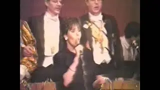 1985 Doroth&eacute; & Ingrid Cox - 't Peumpke