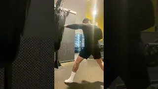 Hand Conditioning On The Heavy Bag #bagwork #ahorts