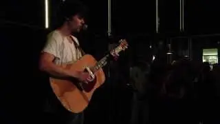 Alex Vargas - Howl (LIVE at Ideal Bar)