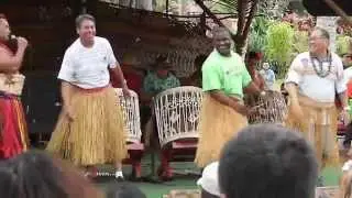 A Native American, an African American and a Guy from Japan Try to Act Tongan