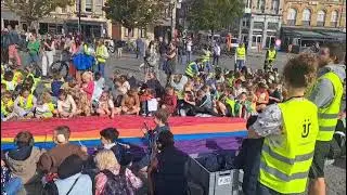 Westhoekkinderen trommelen voor vrede in Ieper