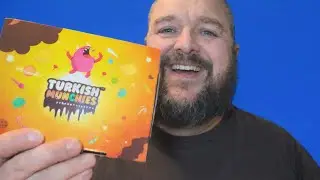TURKISH MUNCHIES Mystery Snack Box International Food Review Part 1