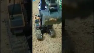 Slow Rc Excavator Yigong #xcavator #excavator #shorts