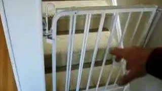 cardinal MG15B Baby Gate