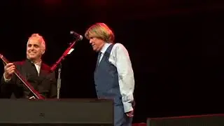 The Weeklings w/Peter Noone - Friday on my Mind