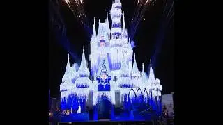 Frozen | Elsa Using Her Powers to Cover Cinderella Castle with Ice & Snow #Shorts