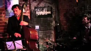 Thomas Mayeras Trio- Nath's Dance