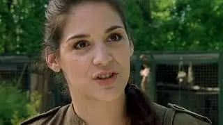 Charly Majom a csal&aacute;dban Unser Charly S11E05