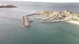 Drohnenflug am Spiaggia Longa (Funtana 'Eccia), Sardinien, part 2, 4k 30 fps