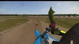 Trying to master mx bikes demo (practice track)