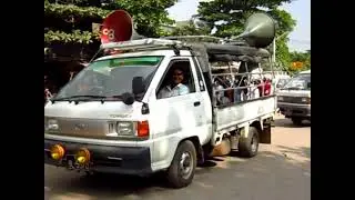 ဒေါ်စန်းကြည်အလှူ၂