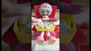 Granny got her denture back 🧑&zwj;🦳🦷 Don't get her favourite blue mini marshmallows 😂🤣 #shorts