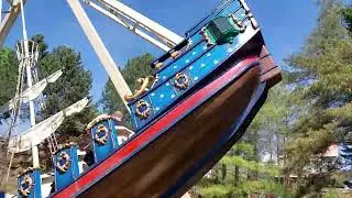 The Blue Barnacle Swing Ship. Chessington World of Adventure. Filmed May 2023.