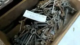 Tyabb Packing House - Separate Small Shed Section - VINTAGE TOOLS GALORE!! 14 Mornington-Tyabb Road.