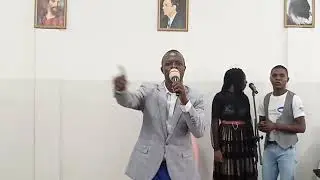 Bro Randol NGAMI avec le Pst. Sylvain AKOUALA au Tabernacle de Zabulon