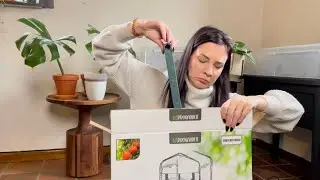 NIEUWE greenhouse en PLAGEN bestrijden met nuttige insecten! Deel 1