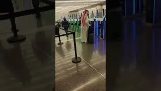How to use QDI app  for E.gate access in Qatar  airport #foryou #airport #reels