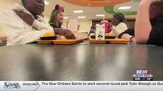 Harrison Co. School District urges parents to apply for free lunch program amid government shutdo...