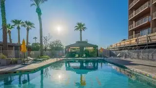 Historic Landmark Tower: Phoenix Arizona Condo Tour $204,999 788 Sqft, 1 Bed, 1 Bath