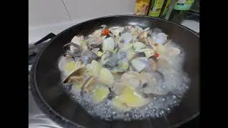 First Time Cooking Pasta with Clams: Linguine alle Vongole