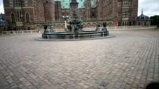 Ud fra Frederiksborg Slot for Hiller&oslash;d Lastbilcentral