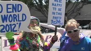 Doo Dah Short: 2012 Isn't the End of the World (feat. NOWMAN)