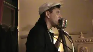 The Capitols : Race with the devil (Gene Vincent & the Blue Caps)