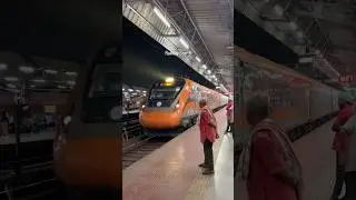 🚄 Vande Bharat Express 20897 | Howrah to Ranchi &ndash; Tatanagar Arrival at 18:05 🇮🇳 #indianrailways