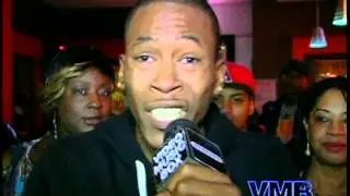 Just Gimme The Mic/16Bars The Cypher 1 Nov 2013