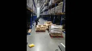 HEB Freezer Warehouse, Today Is Not My Day 😤