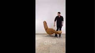 Poltrona Reclin&aacute;vel Conforto Domann Design Couro Natural e PU Camel com Apoio para P&eacute;s