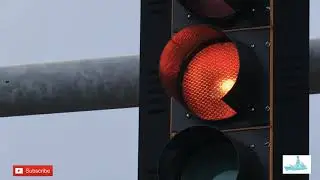 HOW DO TRAFFIC LIGHTS WORK?