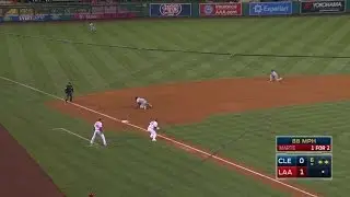 CLE@LAA: Uribe makes great grab to start double play