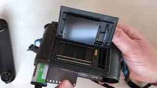 Review Leica M7 - Part 2 of 2 - rewinding and loading film