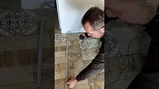 How to mark a 90&deg; Angle from an existing wall