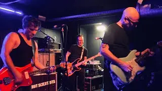 Not Scientists - Live - Fury D&eacute;fendu - Rouen 2026