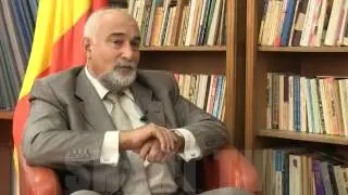 Աշխարհի հայերը/Ashxarhi Hayer-Վարուժան Ոսկանյան