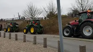 Flere traktorer til Langelinje